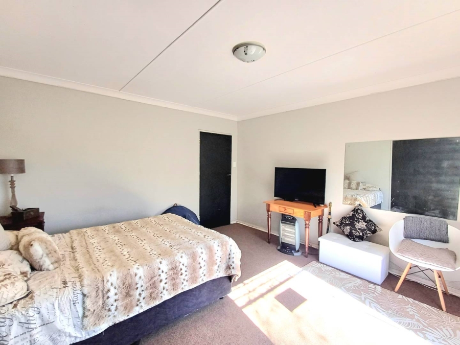 4 Bedroom Property for Sale in Dan Pienaar Free State